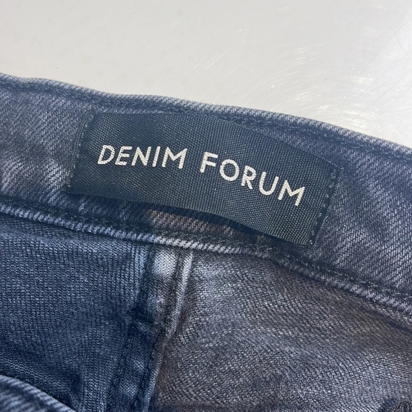 Denim forum yoko high rise slim frayed hem size 23 - Picture 7 of 11